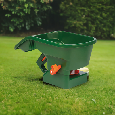 Handy Green Handheld Spreader